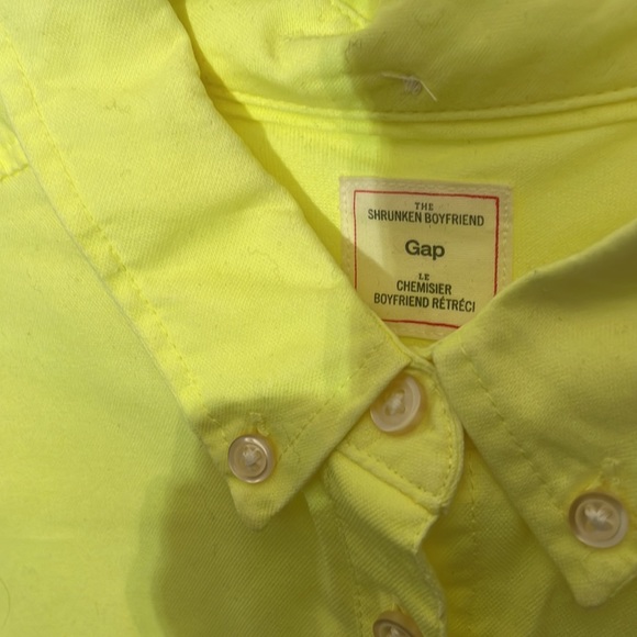 Gap shirt - Picture 2 of 2